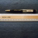 Cunard Line: QE Floaty Pencil